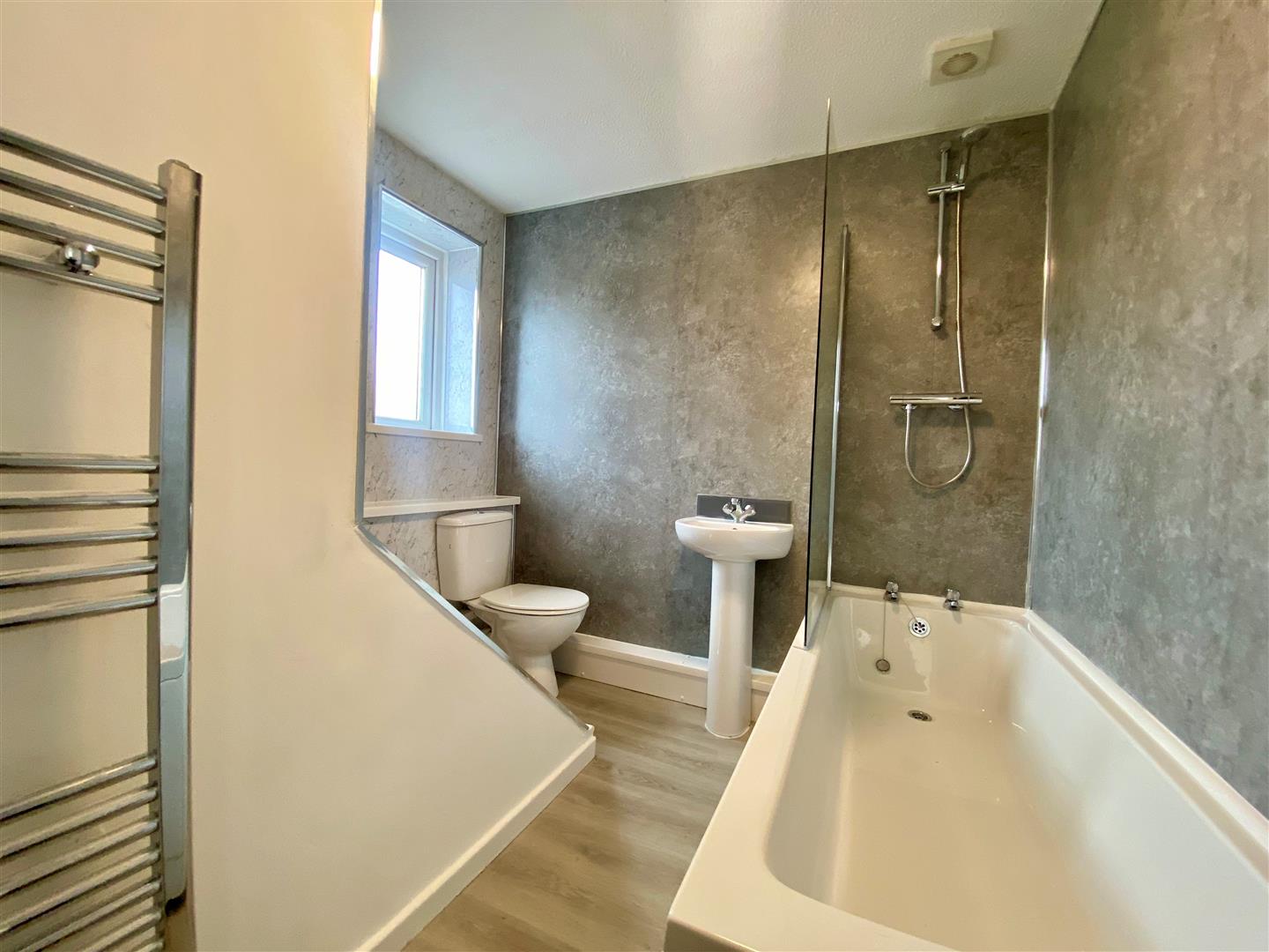 Robins Hill, Brackla, Bridgend County Borough, CF31 2PJ